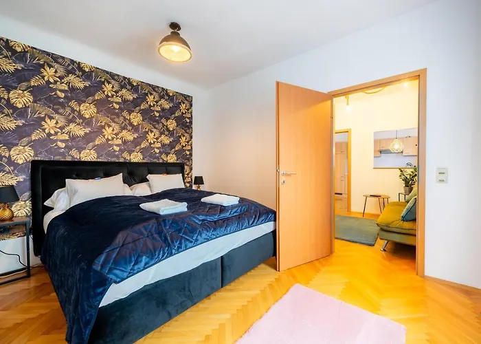 Modernes * غراتس